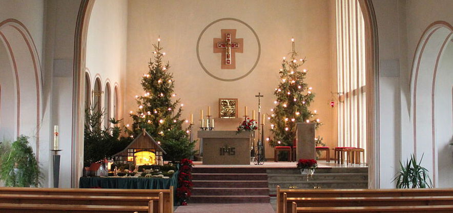 Kirche-Weihnachten-Innen